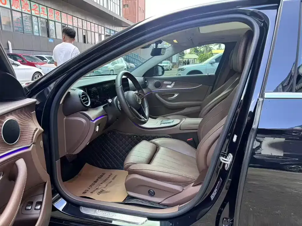 Mercedes-Benz E-Class New Energy 2022 из CN, фото 2