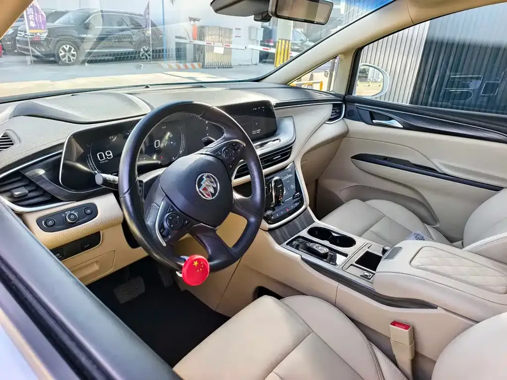 Buick GL8 2023 из CN, фото 7