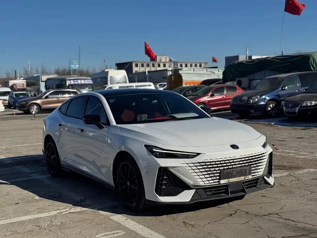 Changan UNI-V 2022 из CN, фото 6