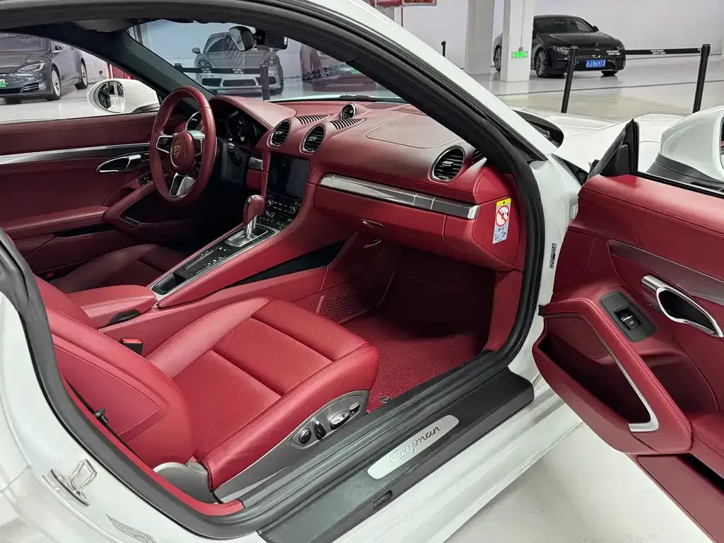 Porsche 718 2021 из CN, фото 6