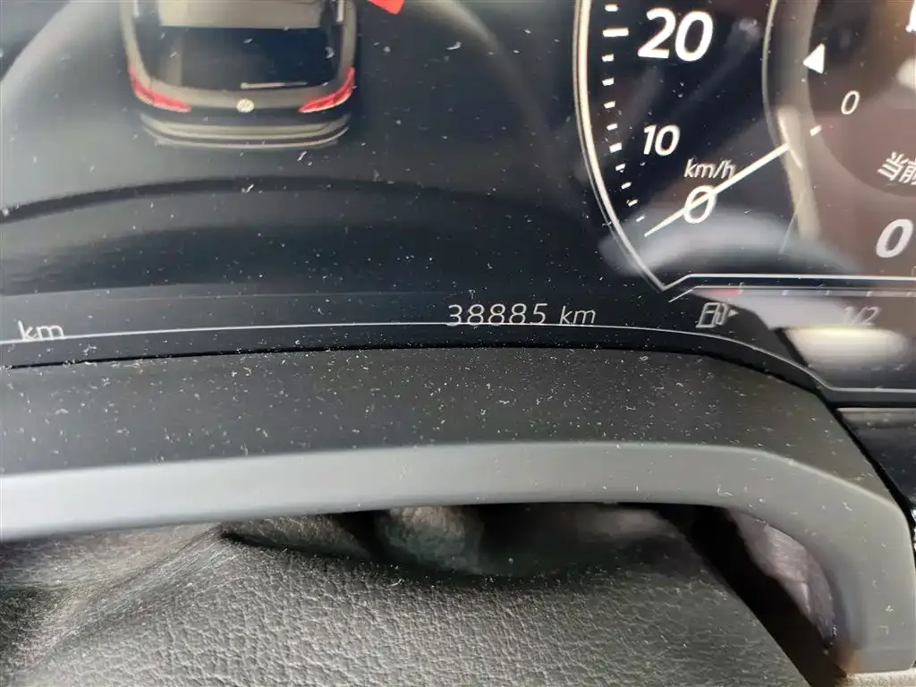Volkswagen Touareg 2022 из CN, фото 2