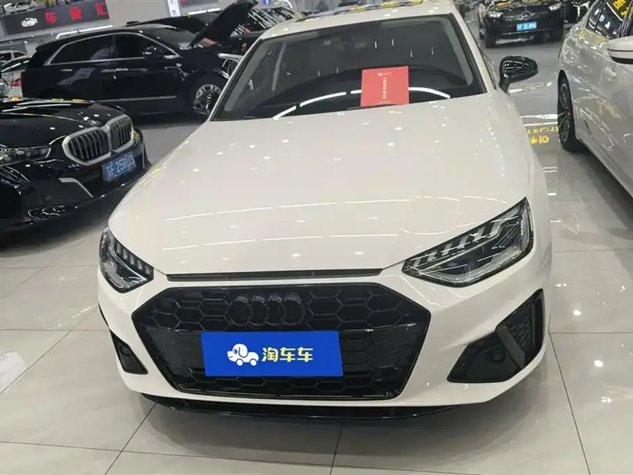 Audi A4L 2023 из CN, фото 3