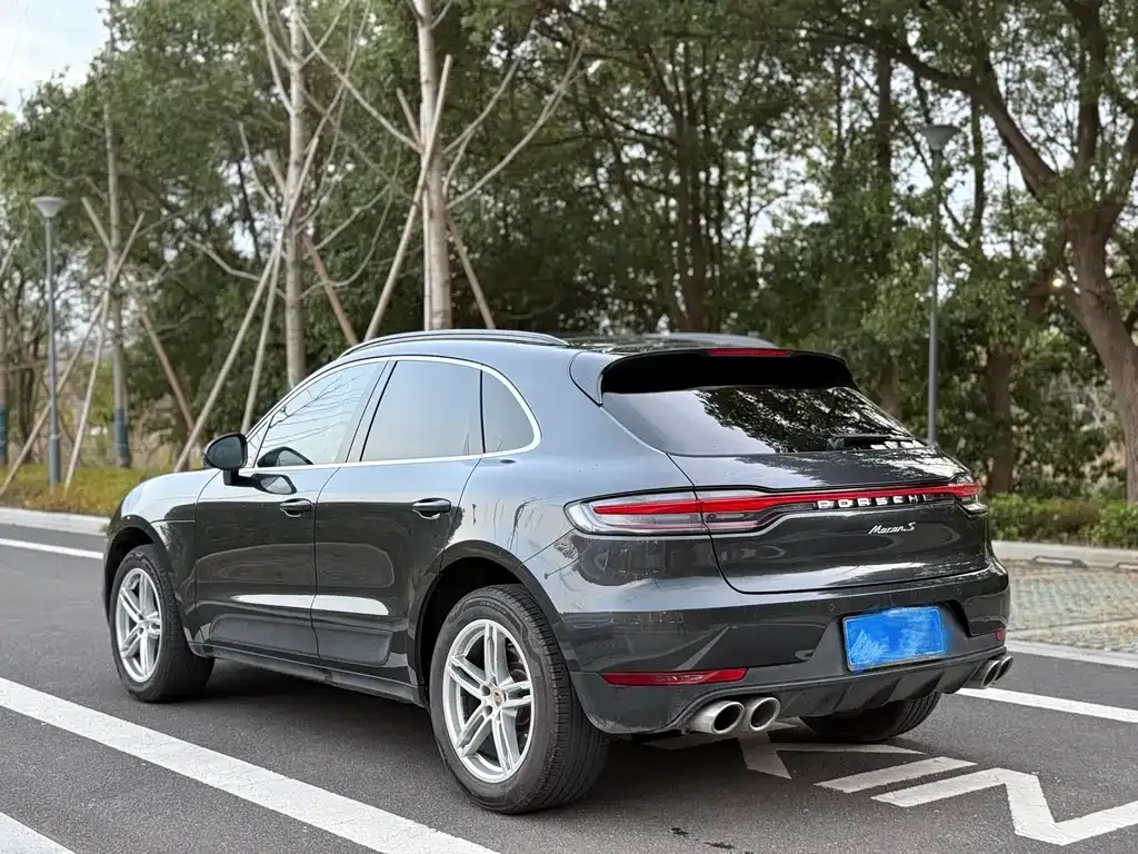 Porsche Macan — фото 6