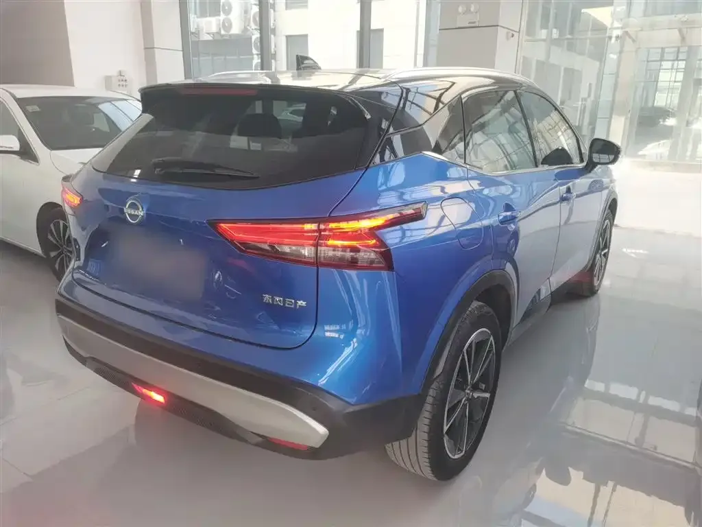 Nissan Qashqai 2023 из CN, фото 3