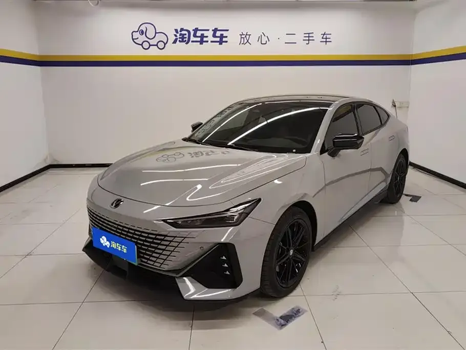 Changan UNI-V iDD 2023 из CN, фото 1