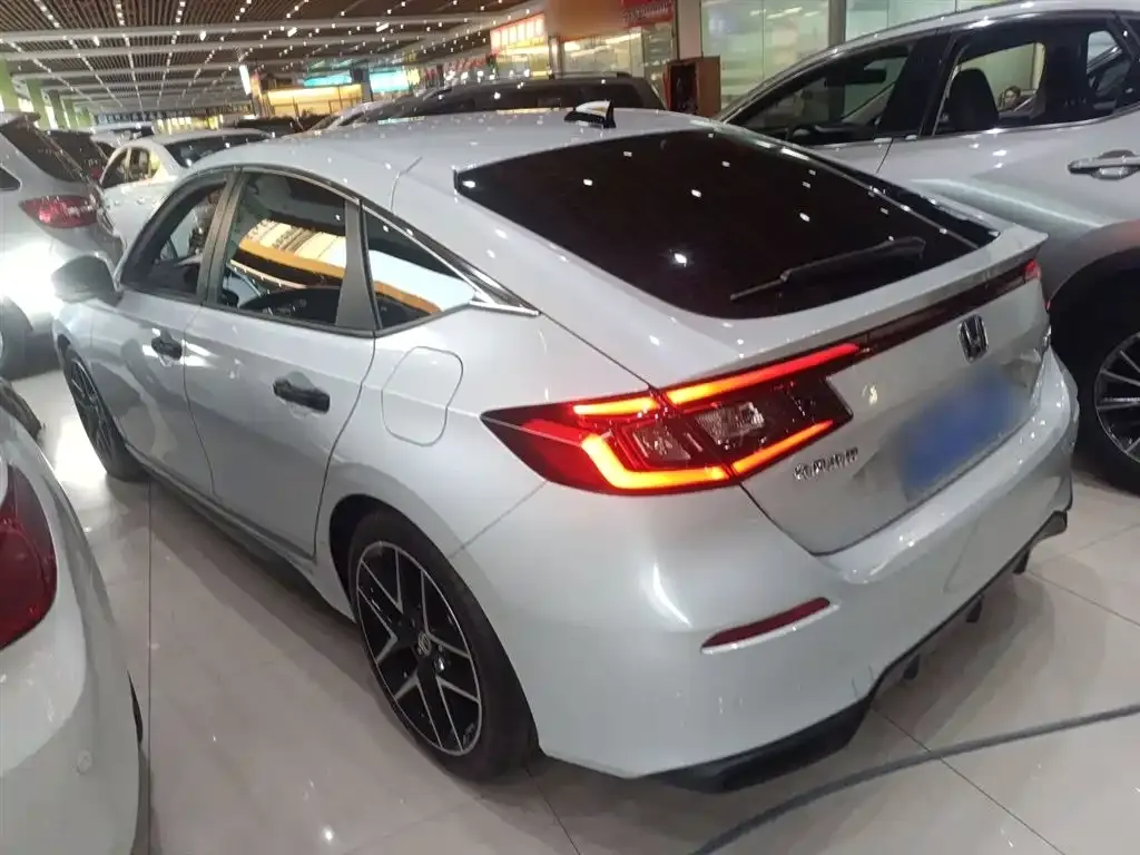 Honda Civic 2023 из CN, фото 6