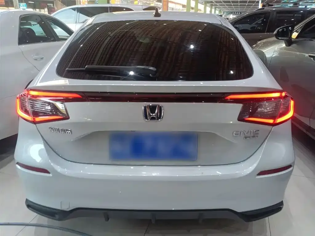 Honda Civic 2023 из CN, фото 3