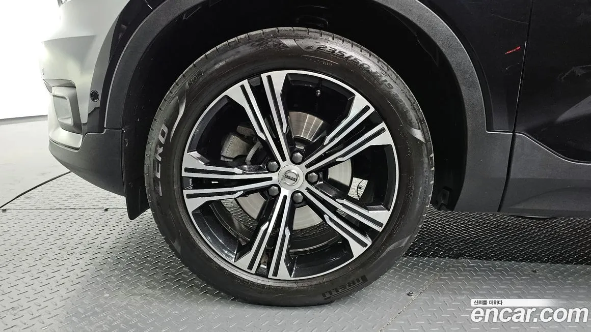 Volvo XC40 2022 из KR, фото 5