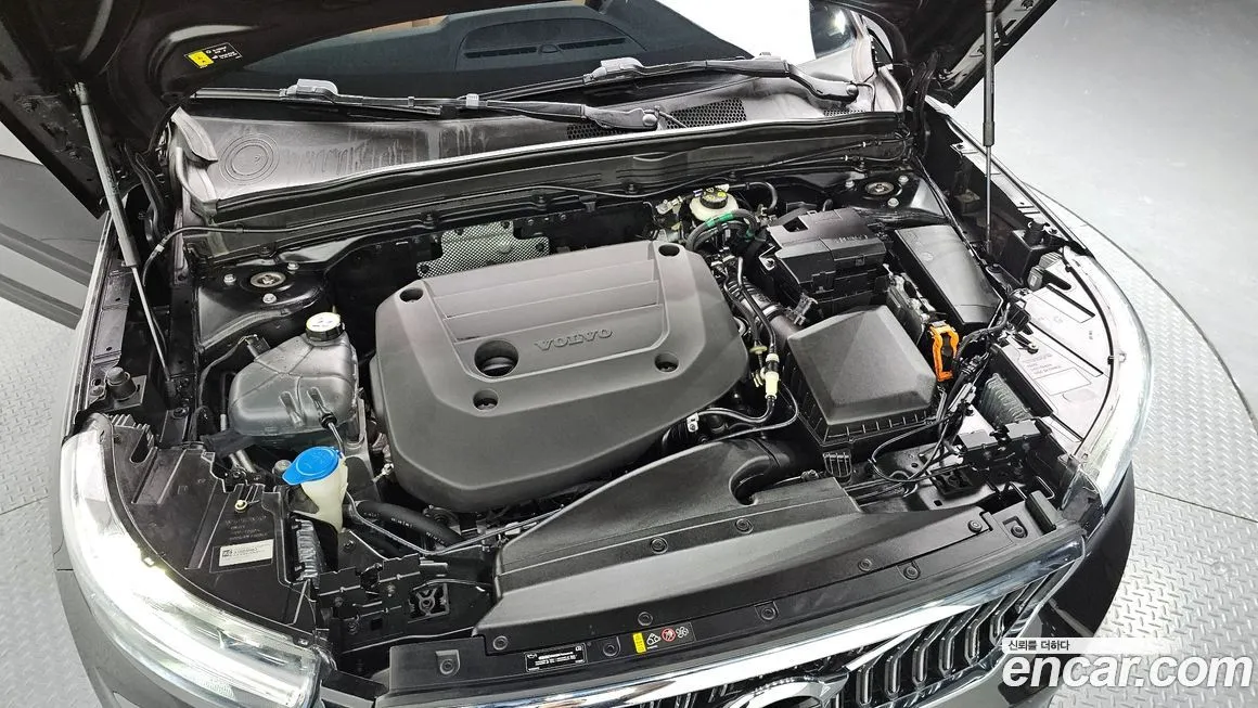 Volvo XC40 2022 из KR, фото 6