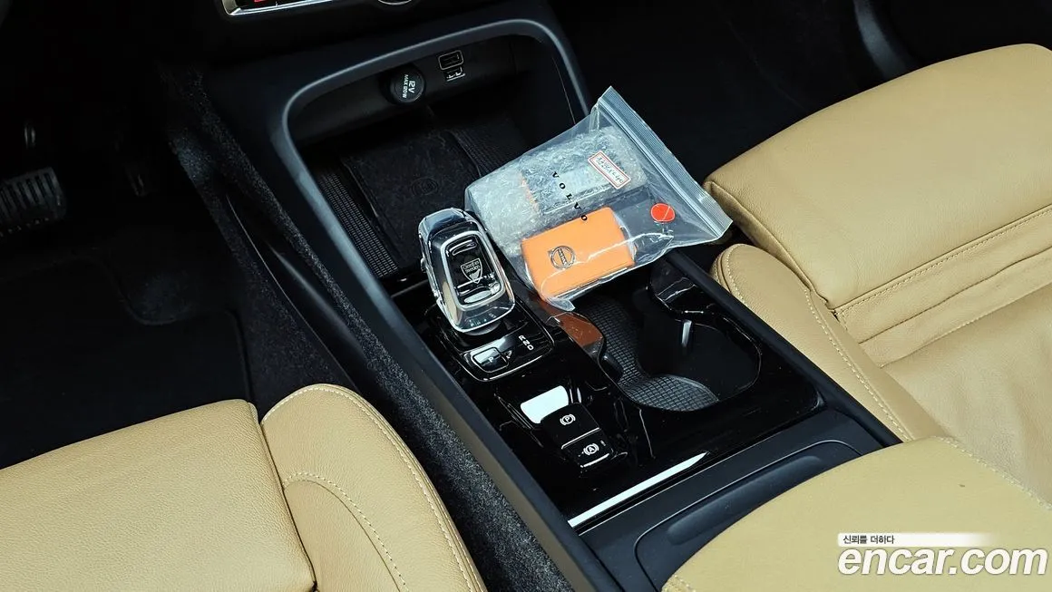 Volvo XC40 2022 из KR, фото 9