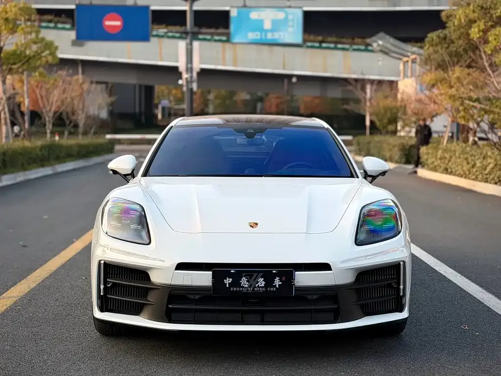 Porsche Panamera 2025 из CN, фото 10