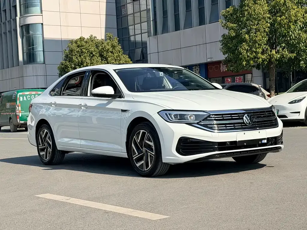 Volkswagen Sagitar 2024 из CN, фото 9