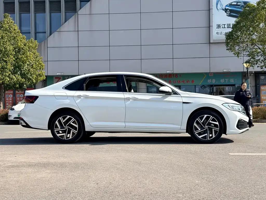 Volkswagen Sagitar 2024 из CN, фото 2