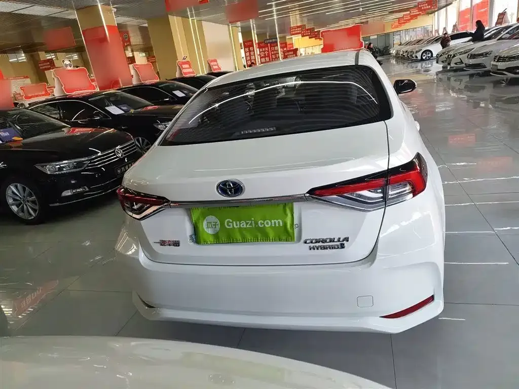 Toyota Corolla 2023 из CN, фото 2