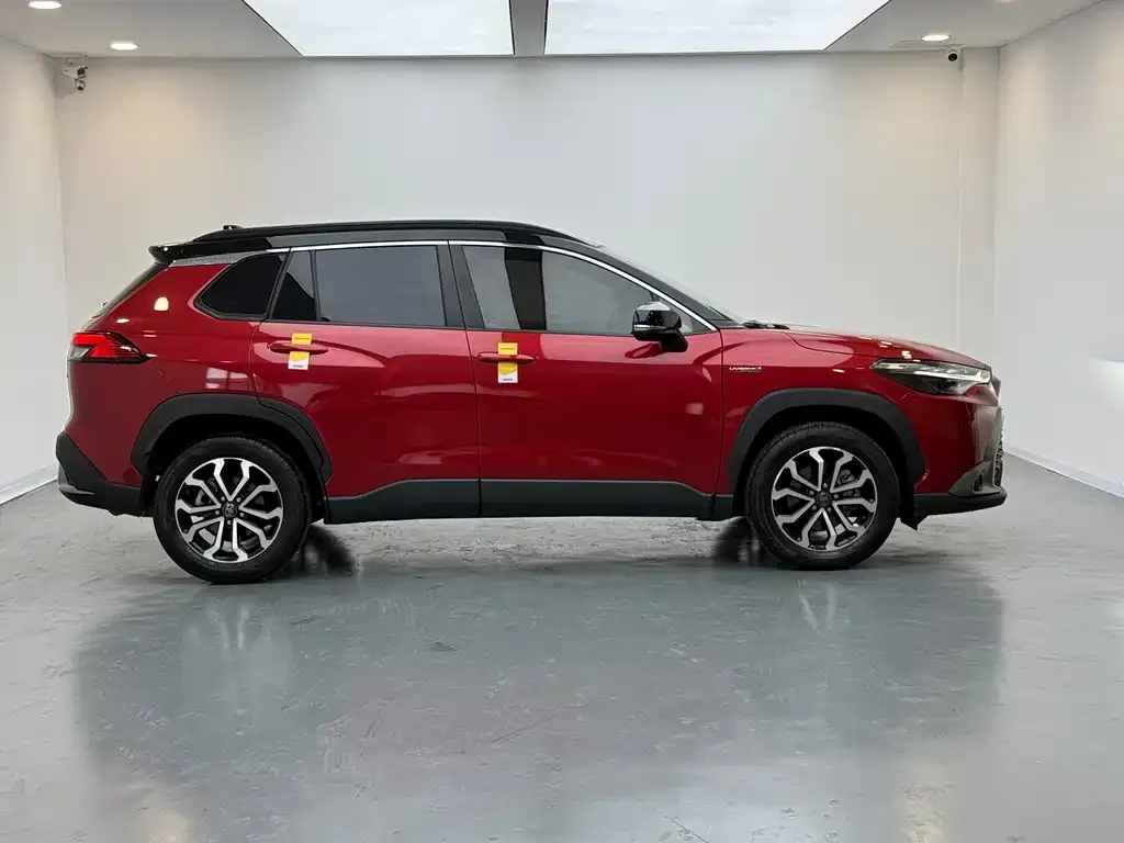 Toyota Frontlander 2023 из CN, фото 5