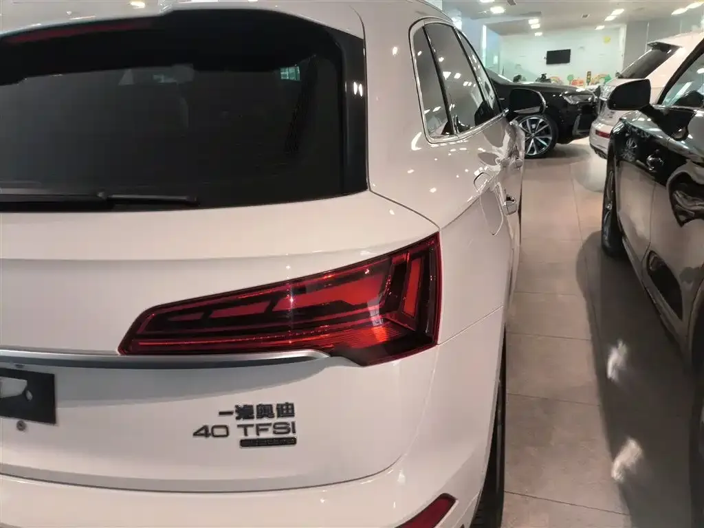 Audi Q5L 2023 из CN, фото 8