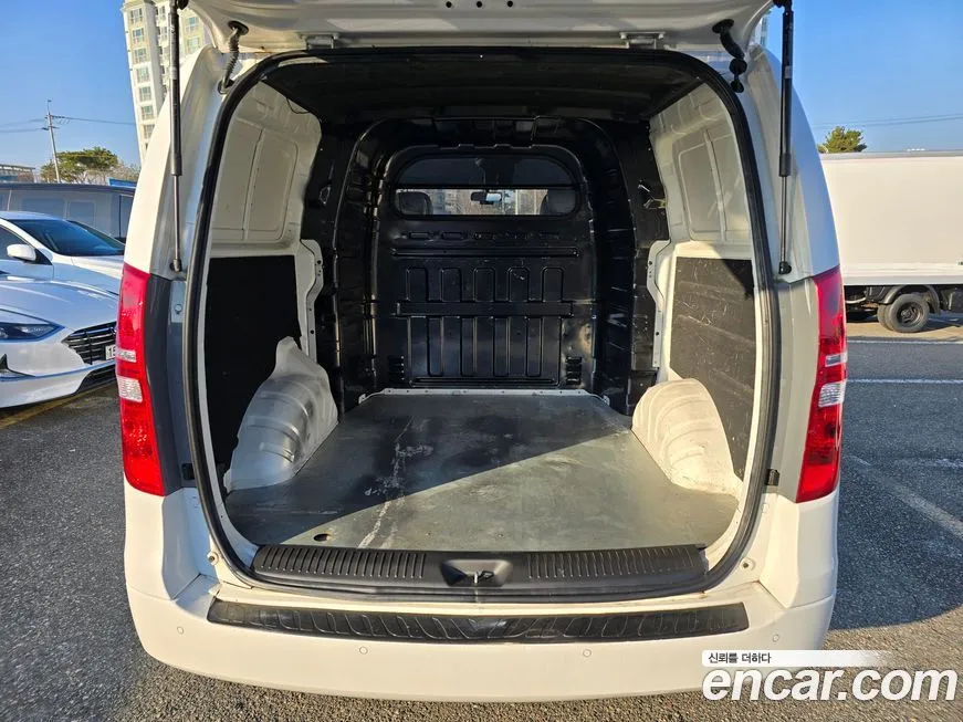 Hyundai Starex 2021 из KR, фото 9