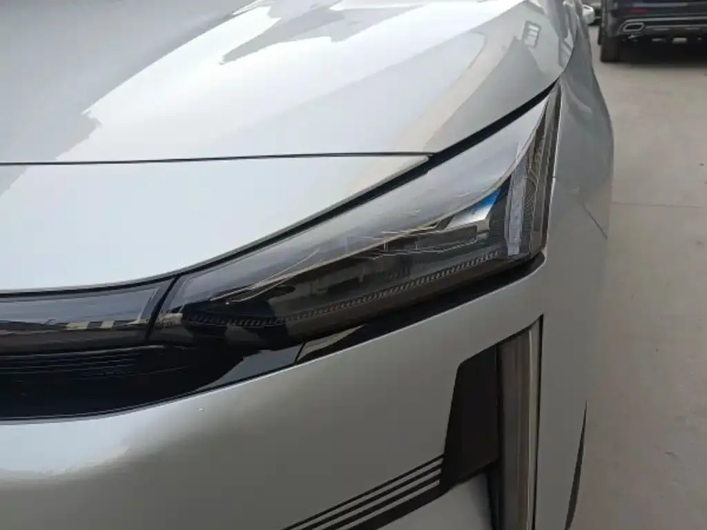 Geely Galaxy L6 2025 из CN, фото 4