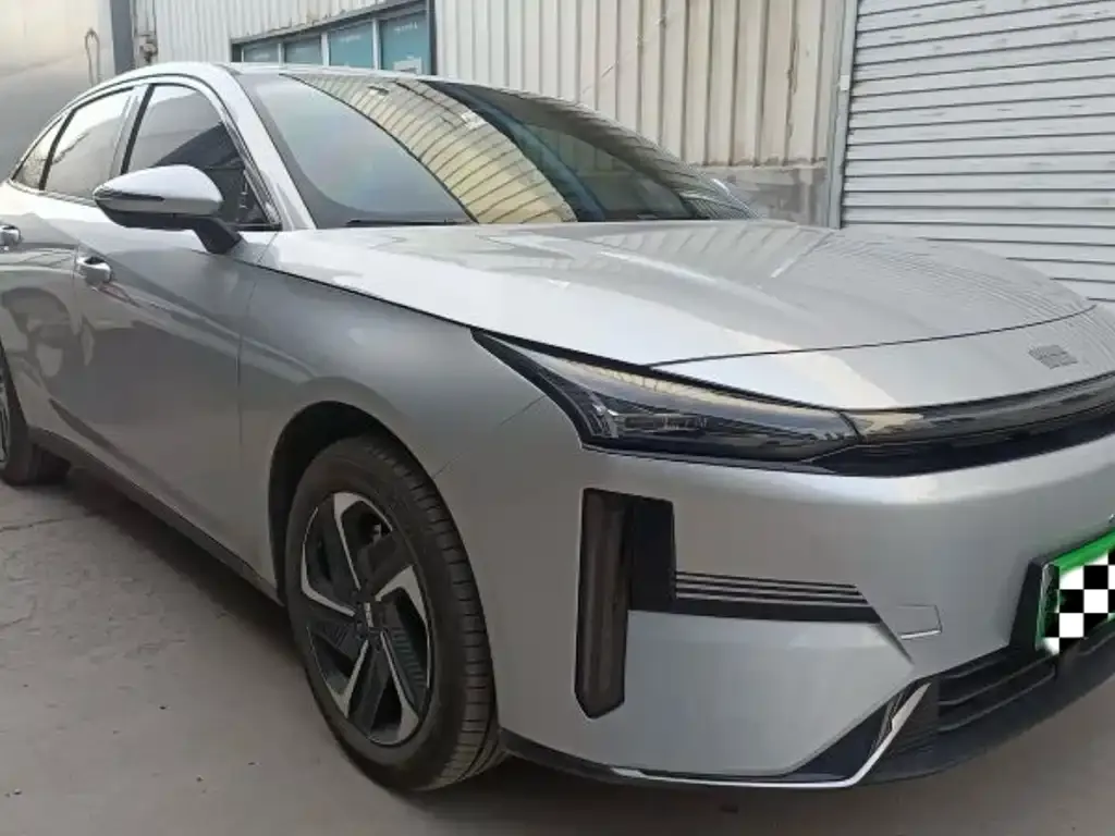 Geely Galaxy L6 2025 из CN, фото 3
