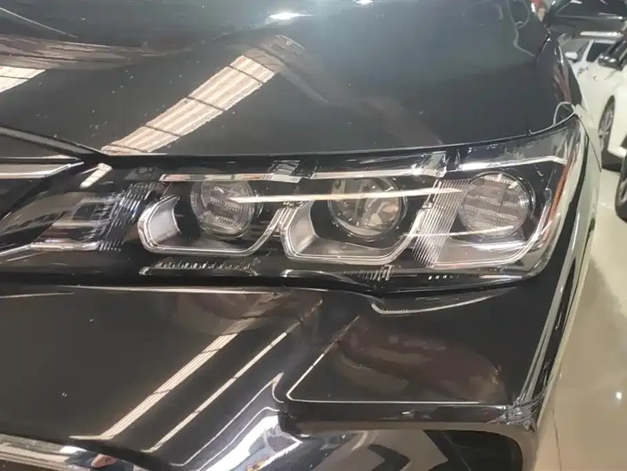 Toyota Avalon 2021 из CN, фото 7