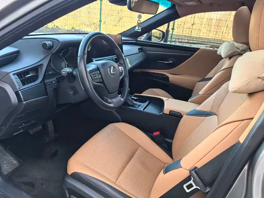 Lexus ES 2023 из CN, фото 10