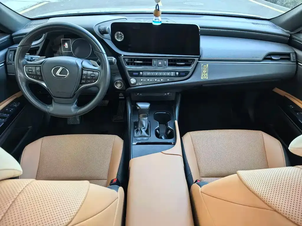 Lexus ES 2023 из CN, фото 6