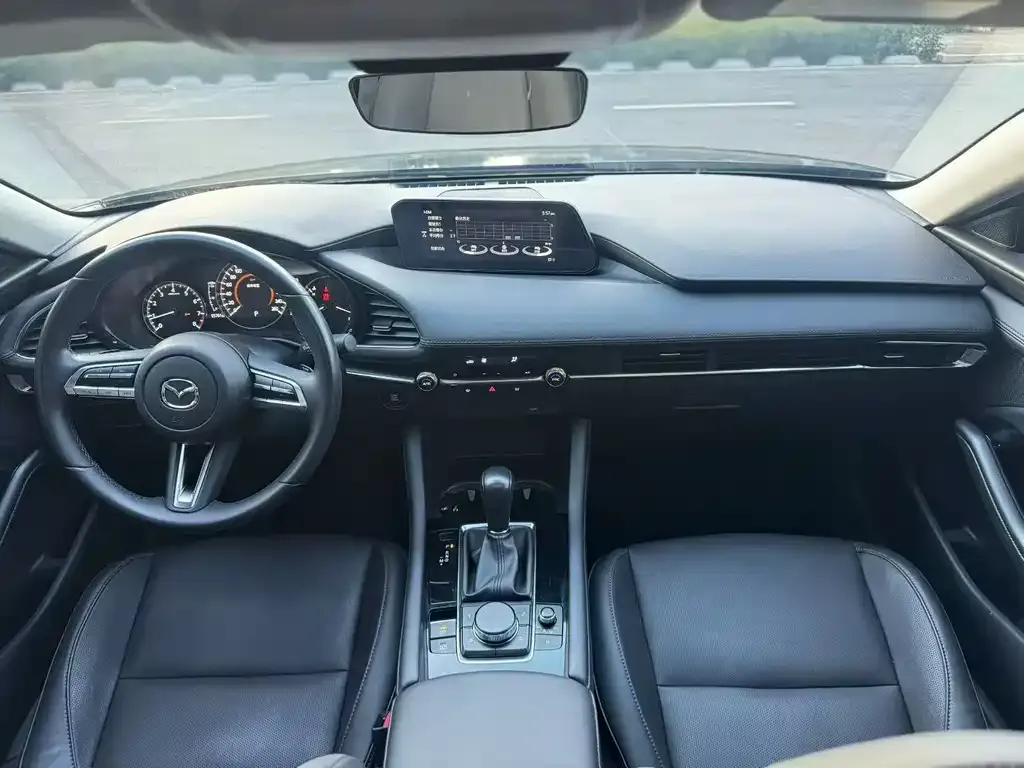 Mazda 3 Axela 2022 из CN, фото 5