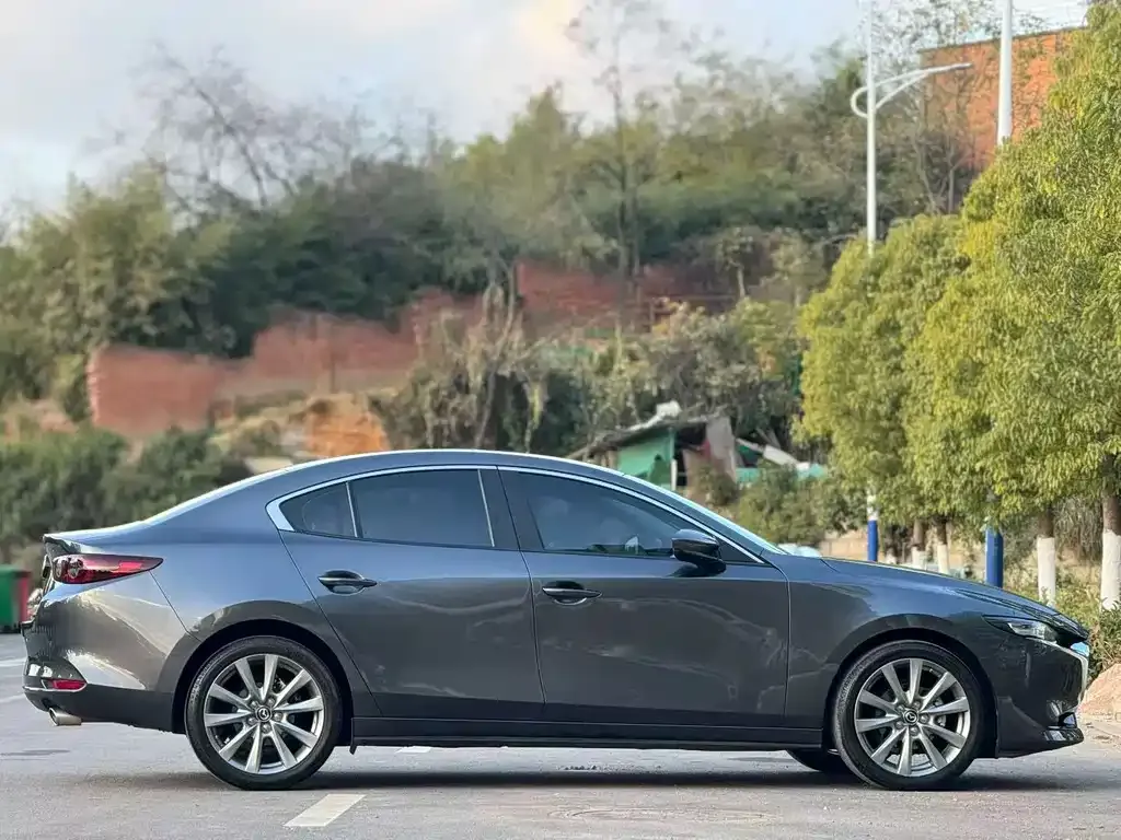 Mazda 3 Axela 2022 из CN, фото 7