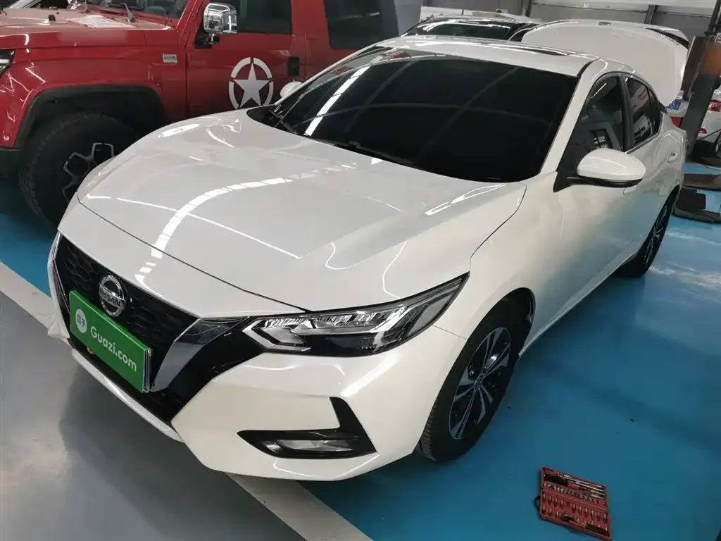 Nissan Sylphy 2023 из CN, фото 1
