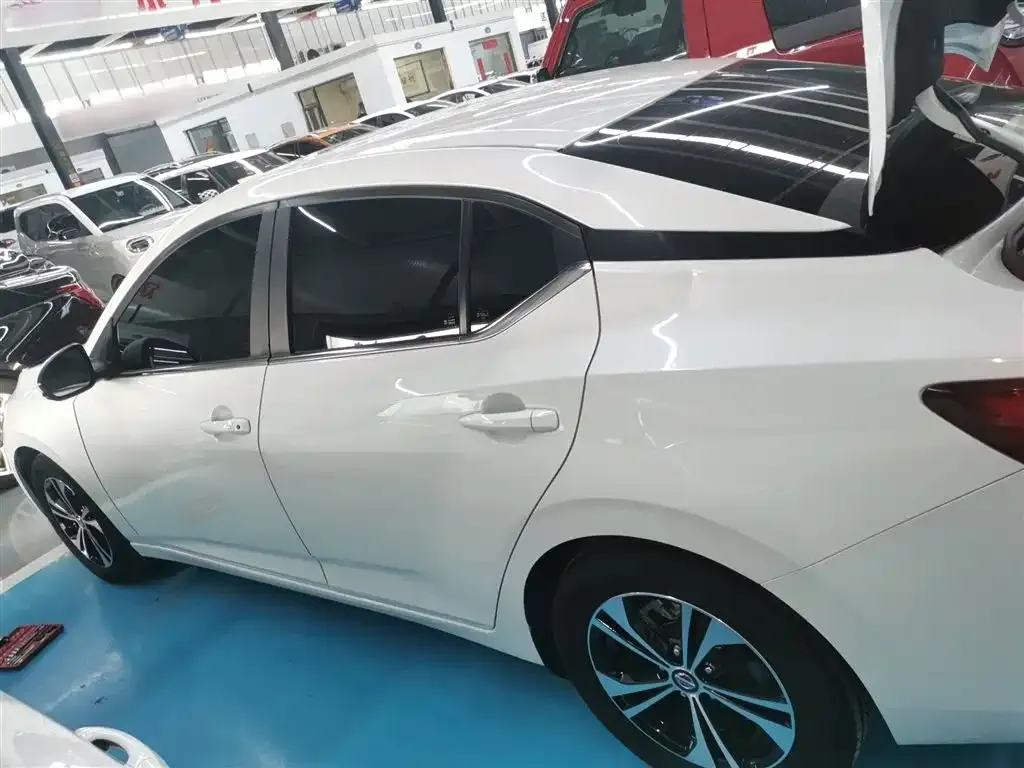 Nissan Sylphy 2023 из CN, фото 4