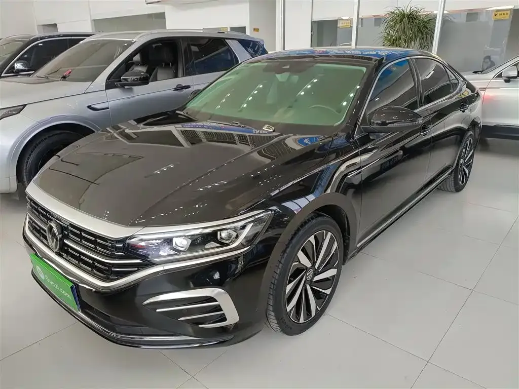 Volkswagen Passat 2023 из CN, фото 1