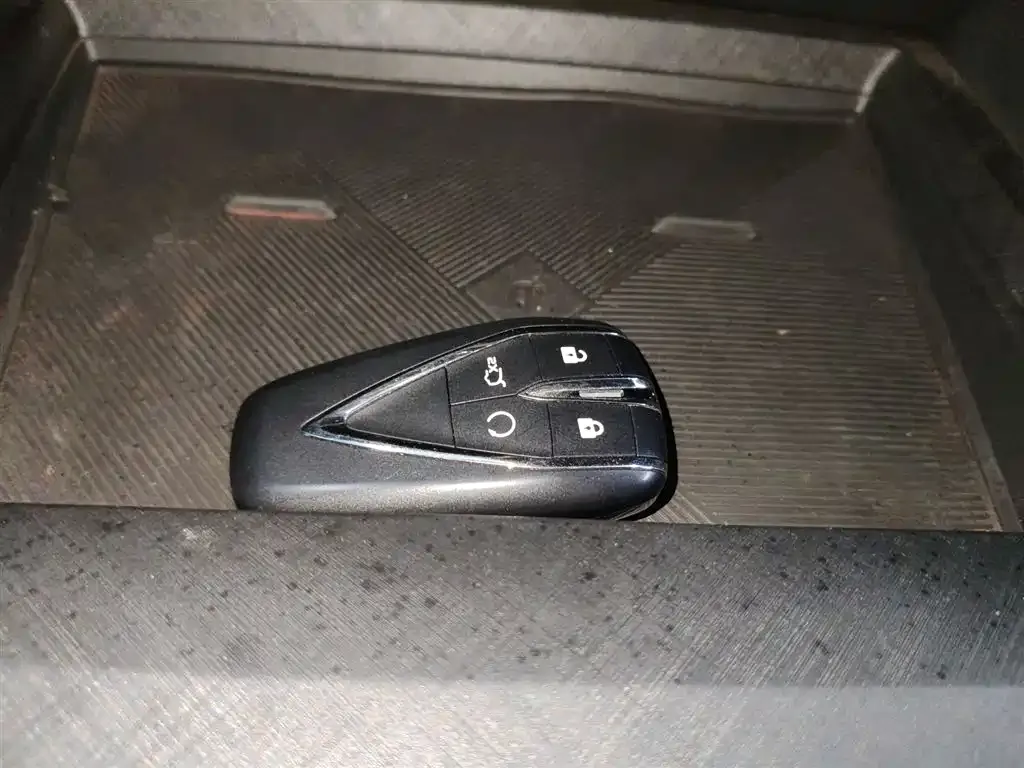 Changan UNI-V 2022 из CN, фото 3