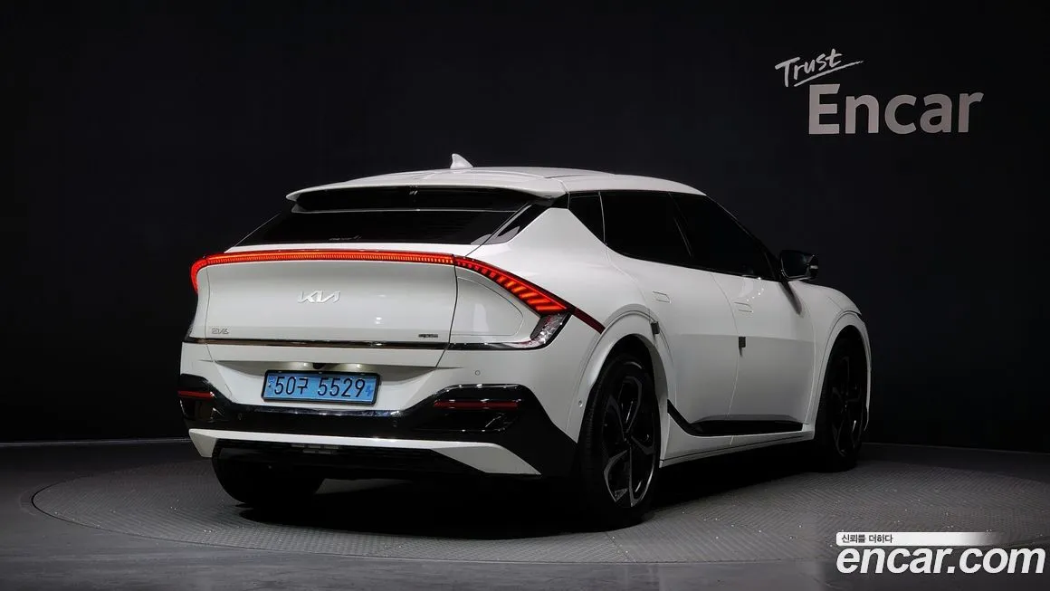 Kia EV6 2022 из KR, фото 2