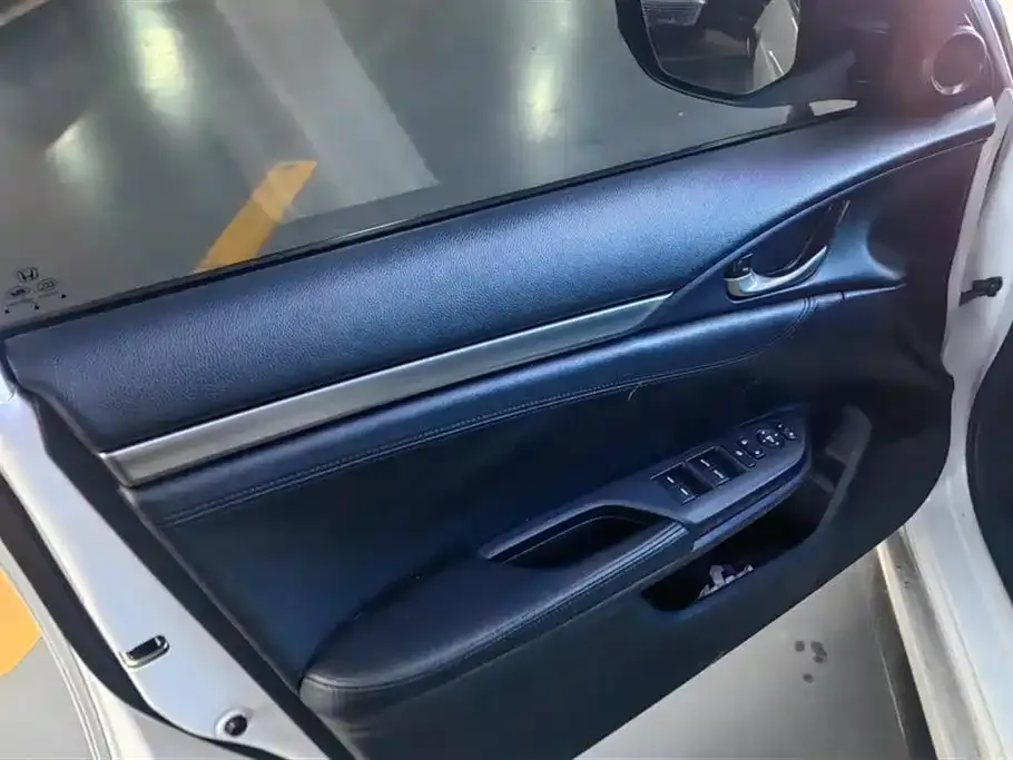 Honda Civic 2022 из CN, фото 7