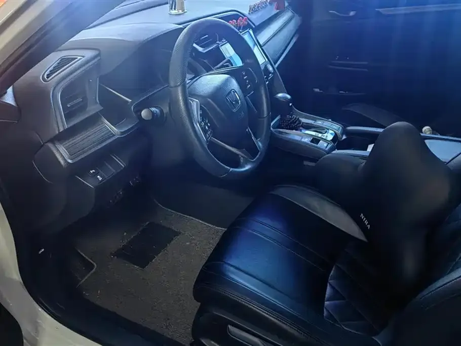 Honda Civic 2022 из CN, фото 9