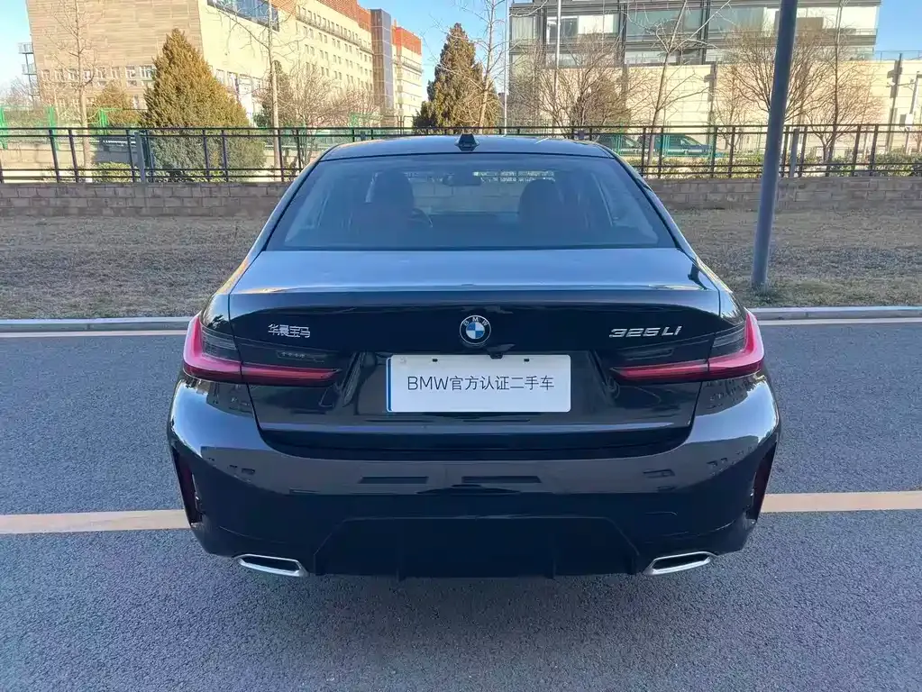 BMW 3 Series 2024 из CN, фото 3
