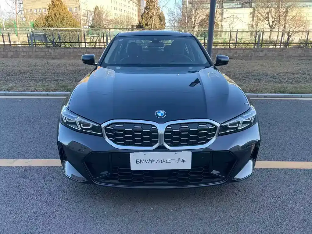 BMW 3 Series 2024 из CN, фото 9