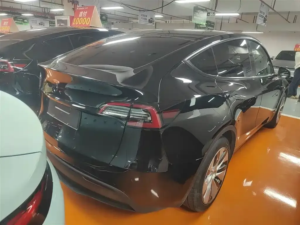 Tesla Model Y 2022 из CN, фото 5