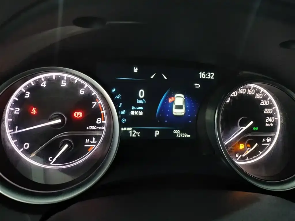 Toyota Camry 2022 из CN, фото 4