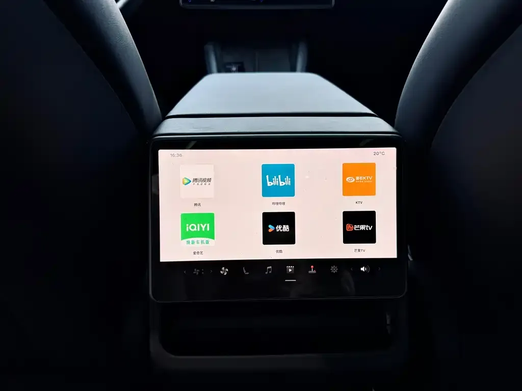 Tesla Model 3 2024 из CN, фото 3