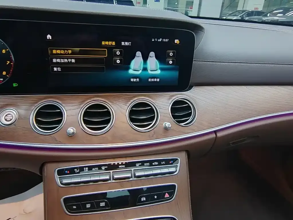 Mercedes-Benz E-Class 2021 из CN, фото 7