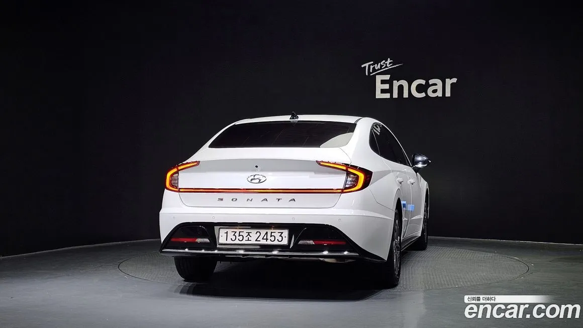 Hyundai Sonata 2022 из KR, фото 2