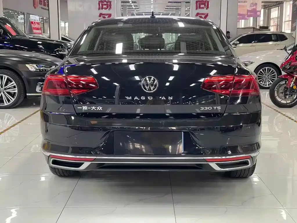 Volkswagen Magotan 2022 из CN, фото 2