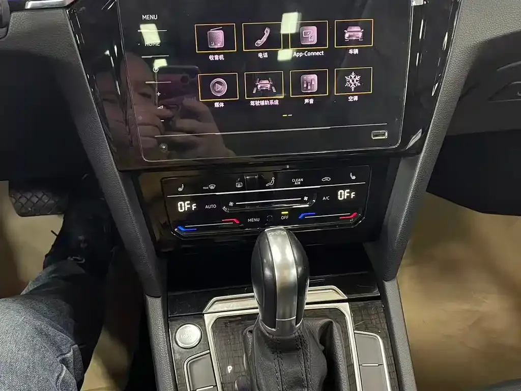 Volkswagen Magotan 2022 из CN, фото 3