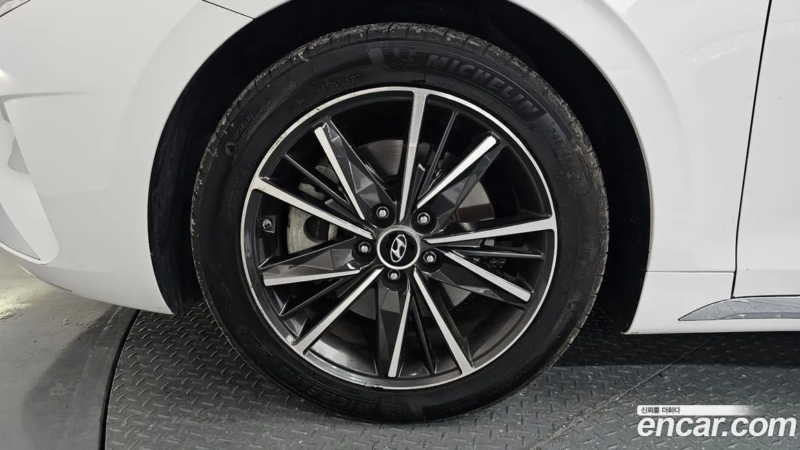 Hyundai Grandeur 2022 из KR, фото 7