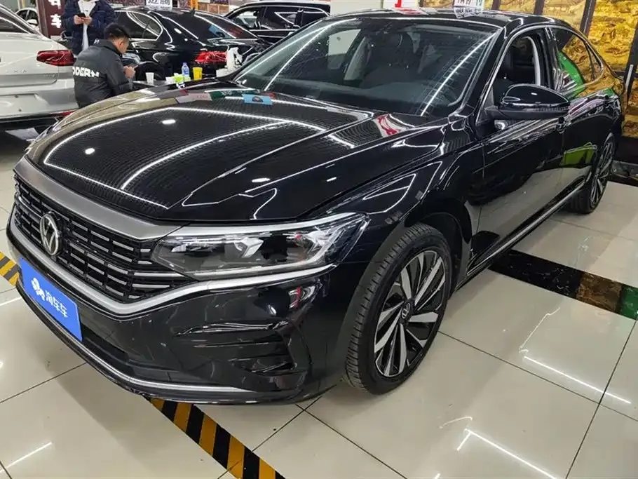 Volkswagen Passat 2022 из CN, фото 1