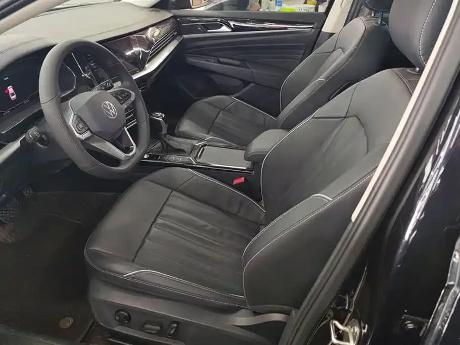 Volkswagen Passat 2022 из CN, фото 7