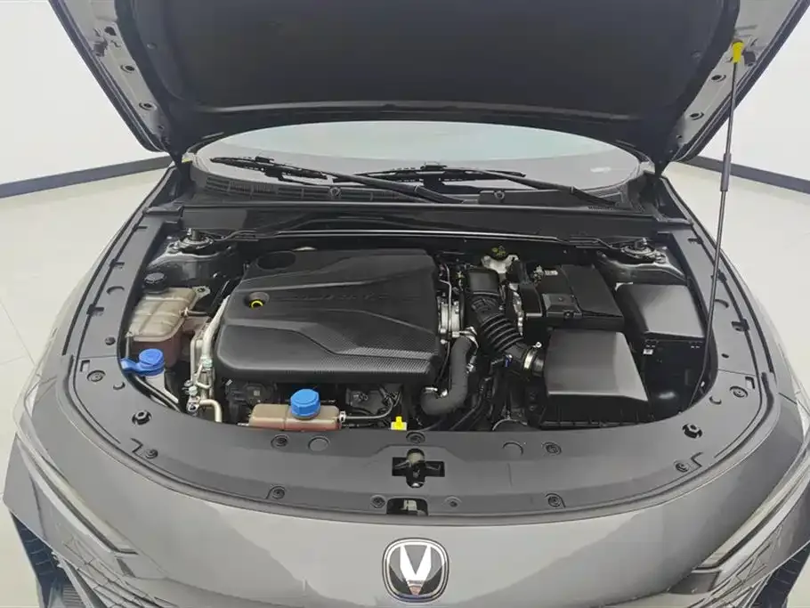 Changan UNI-V 2023 из CN, фото 10
