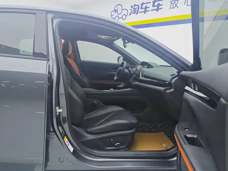 Changan UNI-V 2023 из CN, фото 9