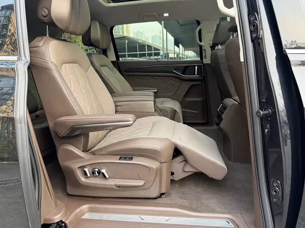 Volkswagen Viloran 2024 из CN, фото 10